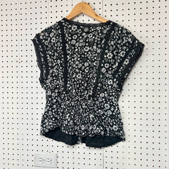 Free People Green and White Floral Blouse - Picture 3 of 6